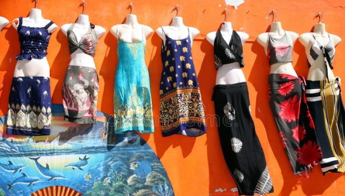 Сувенирная одежда на Мальдивах