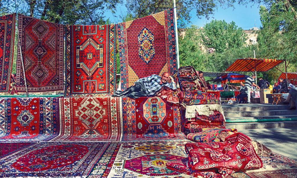 Сувениры в Ереване - что привезти и где купить