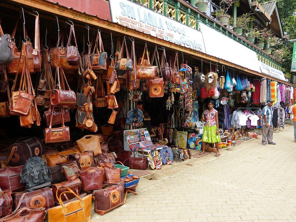 Сувениры из Шри-Ланки - что привезти и где купить недорого
